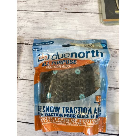 Due North Everyday Snow & Ice Shoe Traction Aid Size Medium Black Over Shoe - Picture 1 of 1